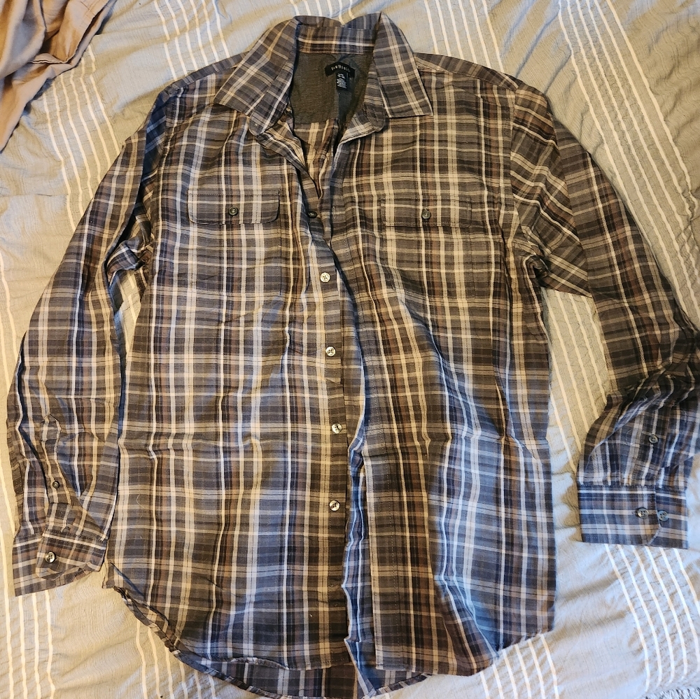 Long sleeve button up